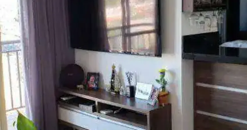 Apartamento à venda no parque industrial com 2 quartos e 52 metros.