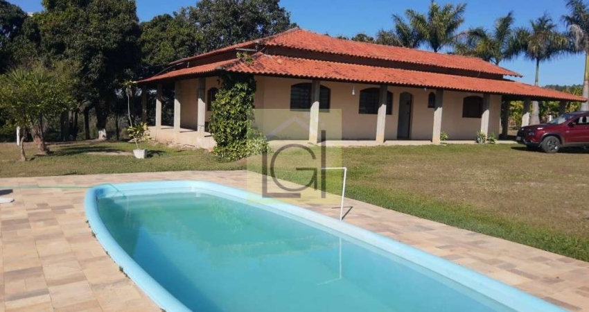 Aluguel de chácara  com 4 quartos e 8 vagas de garagem em Porto Feliz-SP no bairro Gramado!