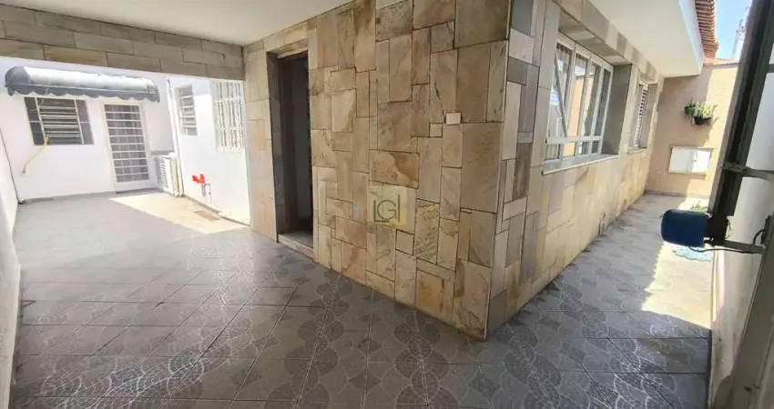 Impecável casa à venda no centro de itu-sp com 3 quartos, 2 salas, 2 vagas de garagem - 110,00m² de área.