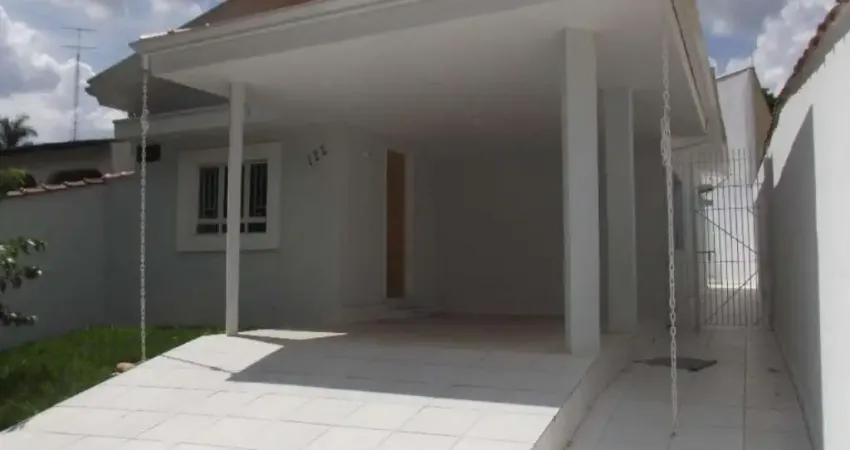 Imperdível oportunidade: Casa à venda em Itu-SP, bairro Brasil - 2 quartos, 1 sala, 2 banheiros, 2 vagas, 110m². Venha conferir!