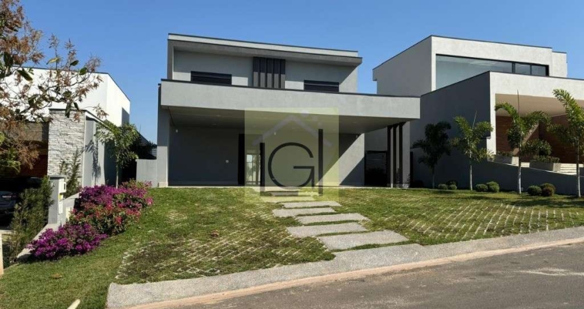 Venda de Casa em Condomínio de Luxo em Itu-SP, Villas do Golfe: 4 Quartos, 4 Suítes, 2 Salas, 5 Banheiros, 3 Vagas, 337m².