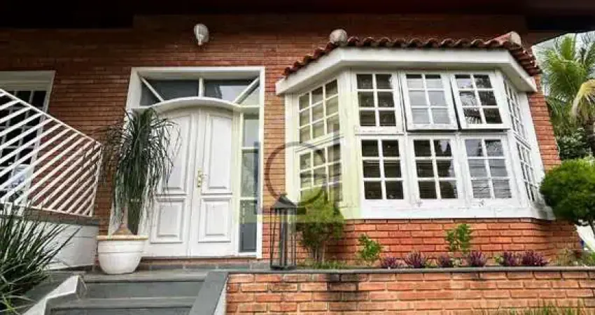 Casa de luxo no Alto das Palmeiras, Itu-SP: 4 quartos, 4 suítes, 3 salas, 6 banheiros, 3 vagas de garagem, 365,42 m².