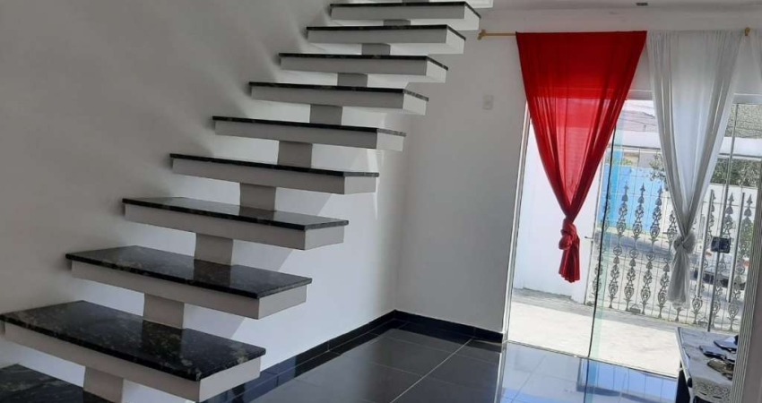 Sobrado a venda de 157m² com edícula, suíte com hidromassagem, Vila Rei, Mogi das Cruzes