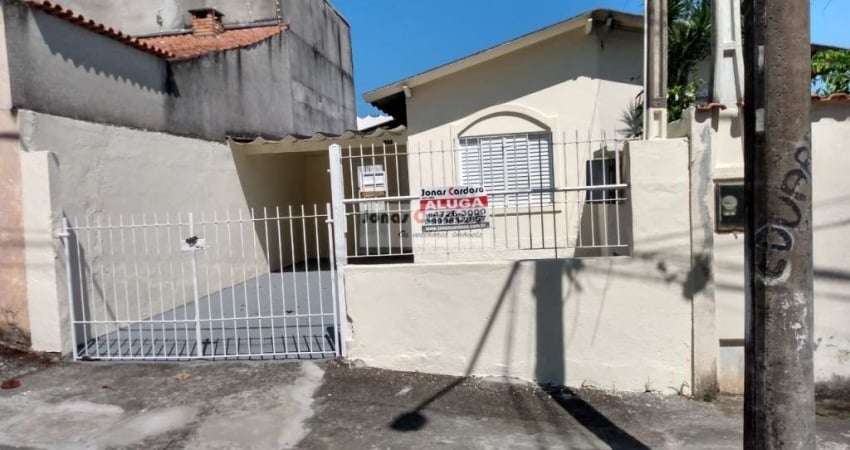 Casa térrea no bairro Conjunto Residencial Álvaro Bovolenta