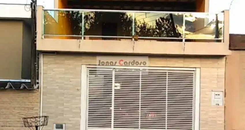 Sobrado a venda com 3 quartos no Conj. Residencial Bovolenta, em Mogi das Cruzes, com 3 quartos, sendo 1 suíte, 2 vagas cobertas. Por R$450 mil