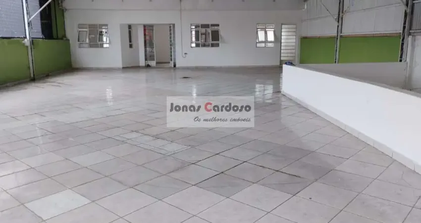 Oportunidade Imperdível: Galpão Comercial à Venda em Mogi das Cruzes-SP, Centro, 2 Salas, 2 Banheiros, 10 Vagas.
