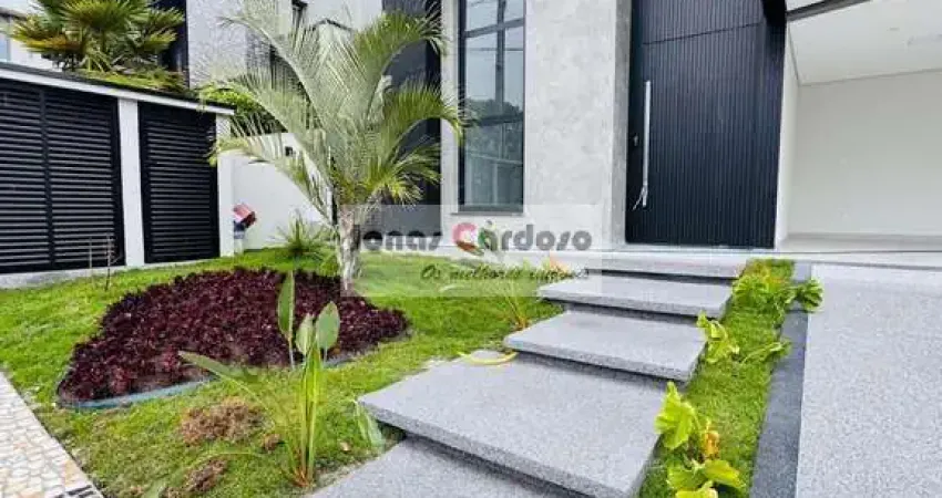 Casa térrea de alto padrão no Granja Anita em Mogi das Cruzes-SP. Com 3 quartos sendo 3 suítes, sala ampla, piscina. Por R$: 2.300.000. Estuda permuta