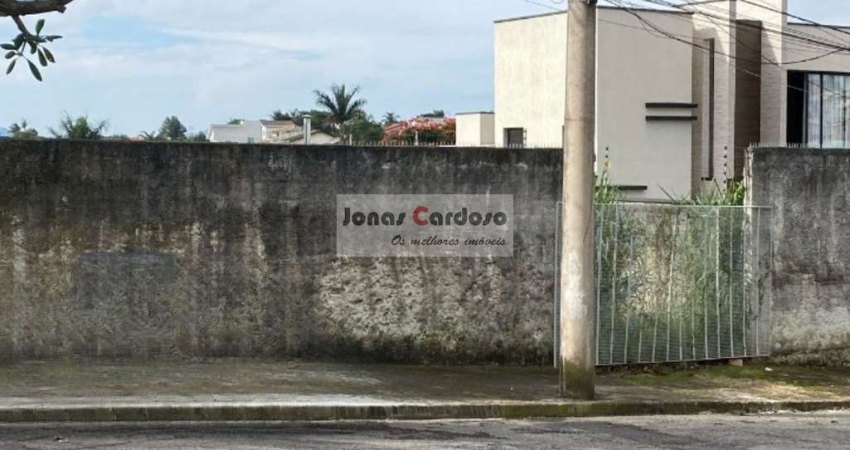 Terreno na Vila Oliveira em Mogi das Cruzes-SP: 600m² disponíveis para venda. Por 500 Mil.