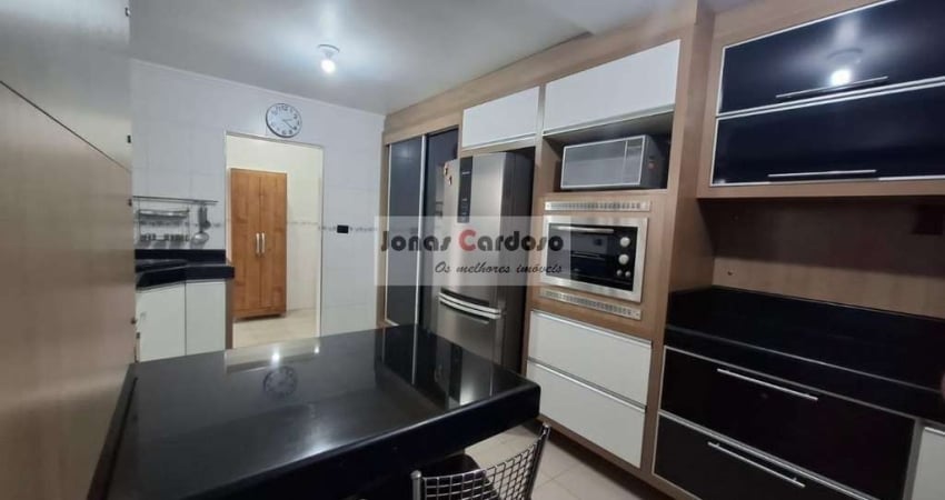 Casa à venda em Mogi das Cruzes-SP, Parque Santana: 3 quartos, 1 sala, 2 banheiros, 1 vaga de garagem. Por 585 Mil.