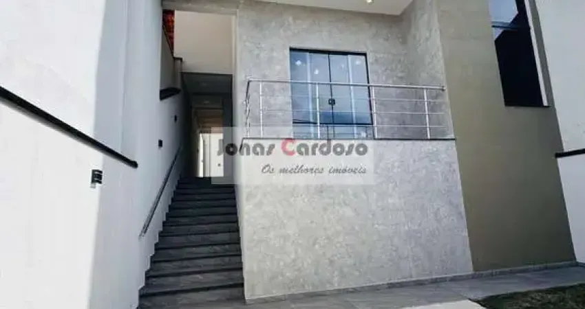 Sobrado de luxo à venda em Mogi das Cruzes-SP, bairro Villa Di Cesar: 3 quartos, 1 suite, 141m² e 3 vagas de garagem. Por 850 Mil.