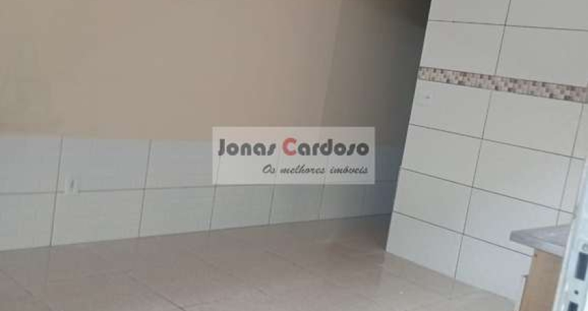 Imperdível Casa à venda em Mogi das Cruzes-SP, Jardim Santos Dumont III: 2 quartos, 1 sala, 1 banheiro, garagem, 61m². Por 275 Mil.