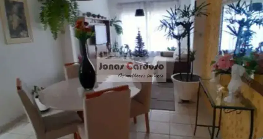 Imperdível casa à venda em Mogi das Cruzes-SP, Alto Ipiranga! 3 quartos, 1 suíte, 1 sala, 2 banheiros, 3 vagas, 113m². Por 530 Mil.