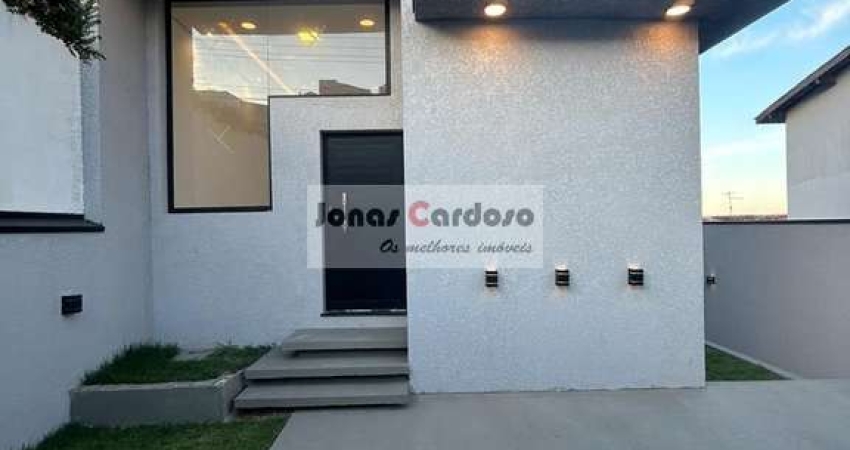 Imóvel de alto padrão na Vila Rei, Mogi das Cruzes-SP: 3 quartos, 1 suíte, 4 salas, 2 banheiros, 4 vagas de garagem. Por 790 Mil.