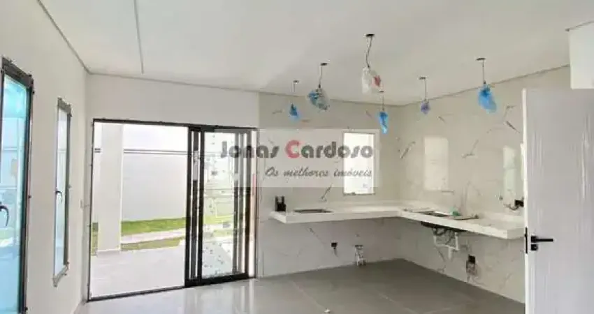 Oportunidade única: Casa à venda em Mogi das Cruzes-SP, no Jardim das Bandeiras, 3 quartos, 1 suíte, 1 sala, 2 banheiros, 2 vagas. Por $ 680 mil.