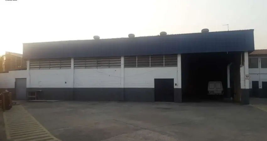 Galpão com 1.686 m² de terreno e 1.322 m² construído_ponte grande