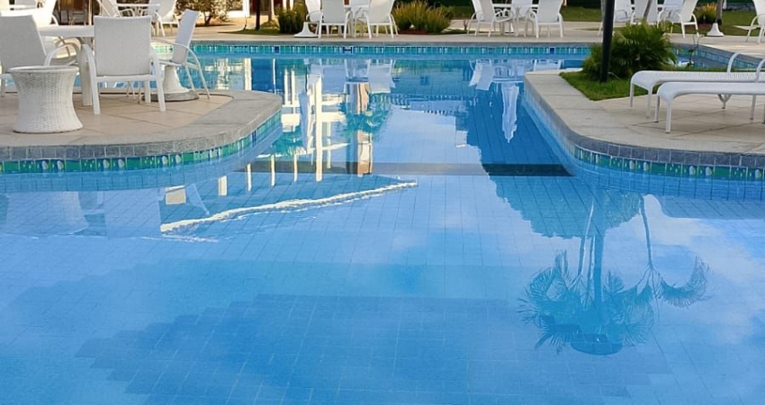 Casa condomínio Quatro Rodas com quatro quartos