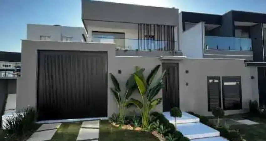 Casa em condomínio fechado com 4 quartos à venda na Rua Desembargador Wellington Jones Paiva, Vargem Pequena, Rio de Janeiro