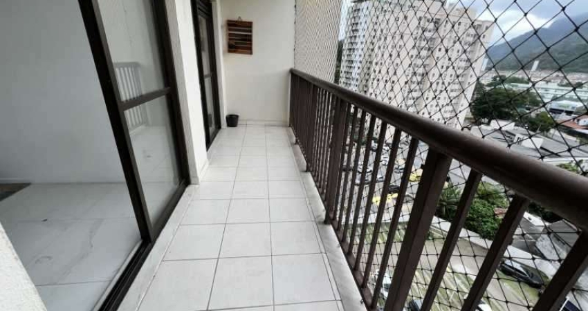 Apartamento com 3 quartos à venda na Estrada dos Bandeirantes, Jacarepaguá, Rio de Janeiro