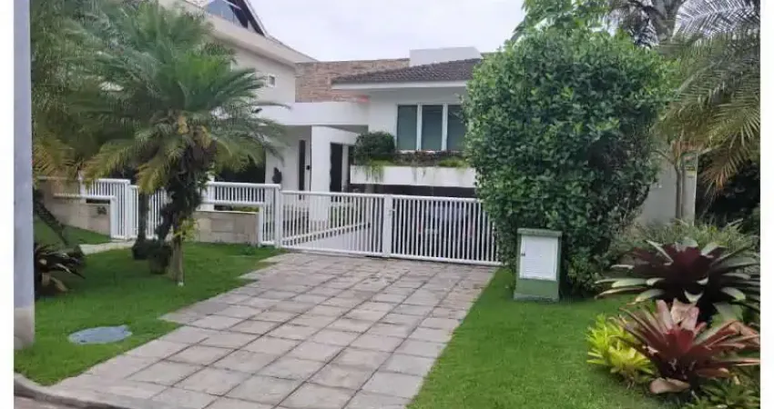 Casa em condomínio fechado com 4 quartos à venda na Rua Zeno Zani, Barra da Tijuca, Rio de Janeiro