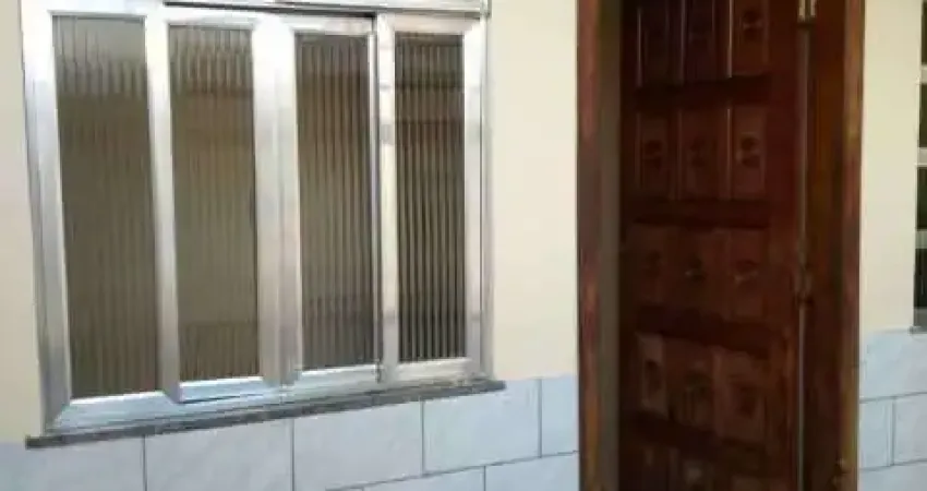 Casa com 3 quartos para alugar na Rua Ourém, Curicica, Rio de Janeiro
