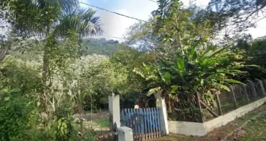 Chácara / sítio com 3 quartos à venda na Estrada da Cascata, Cantagalo, Guapimirim