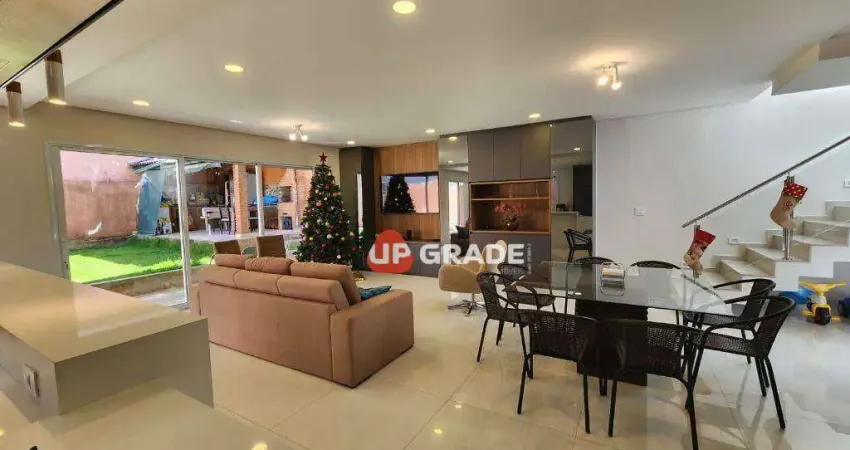 Casa com 4 dormitórios à venda, 345 m² por R$ 3.000.000,00 - Alphaville Residencial 3 - Santana de Parnaíba/SP