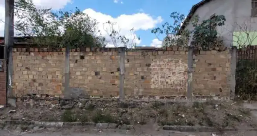 Adquira já este terreno localizado no Feira IV, no bairro Calumbi em Feira de Santana.
