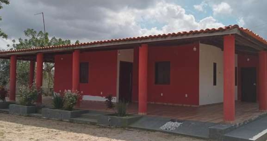 Casa/chácara disponível para a venda localizada em Santa Anápolis!