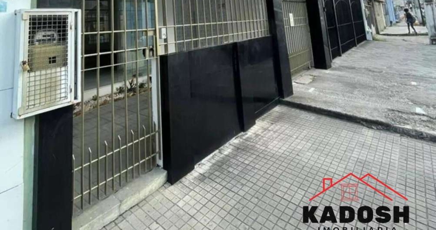 Excelente oportunidade de investimento: Ponto Comercial à venda no Centro de Feira de Santana-BA, com 6 salas, 2 banheiros, 5 vagas de garagem e 293m².