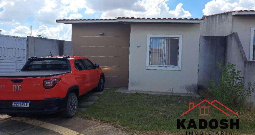 Casa em Condomínio à Venda em Feira de Santana-BA, Bairro Santo Antônio dos Prazeres: 3 Quartos, Sala, Banheiro e Garagem