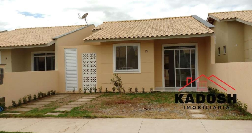 Casa em Condomínio de Luxo à Venda em Feira de Santana-BA, Bairro Registro: 2 Quartos, 1 Suíte, 1 Sala, 2 Banheiros, 2 Vagas, 130m².