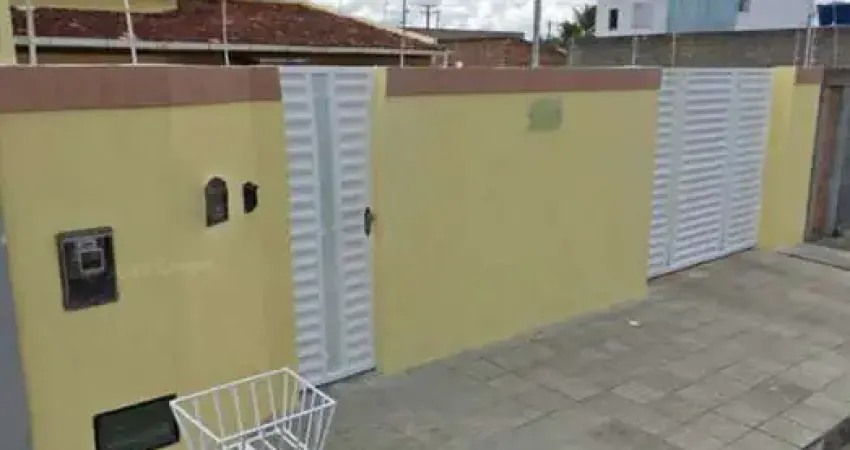 CASA DISPONÍVEL À VENDA LOCALIAZADA NO BAIRRO TOMBA EM FEIRA DE SANTANA