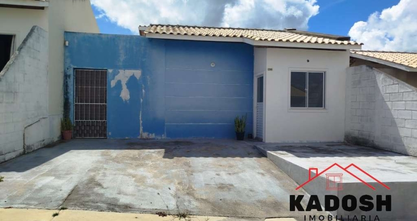 Casa em condomínio à venda em Feira de Santana-BA, Registro: 2 quartos, 1 sala, 10 banheiros, 2 vagas, 234m². Confira!