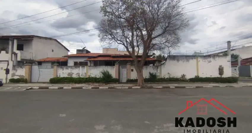 Casa para venda localizado no Bairro Sobradinho em Feira de Santana