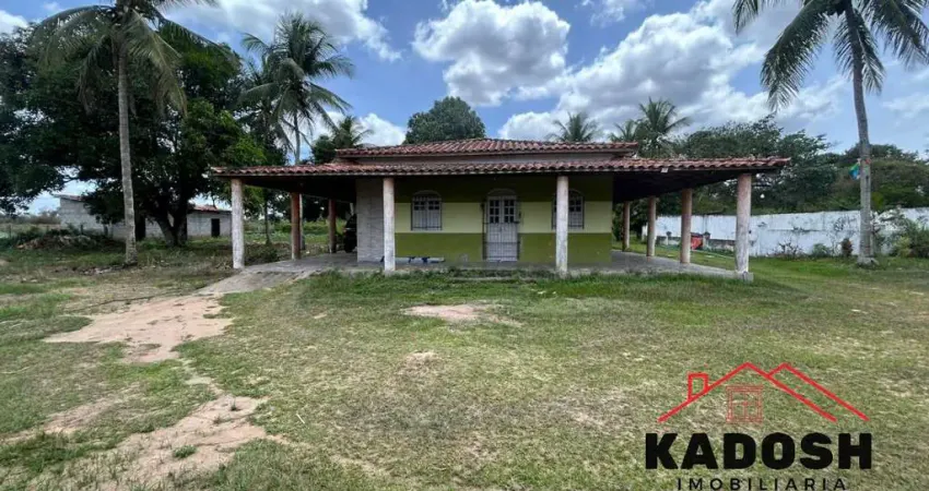Venda de Sítio em São Gonçalo dos Campos-BA: 3 Quartos, 1 Suíte, 1 Sala, Banheiros, 13.068 m² a 300m da BA 502.