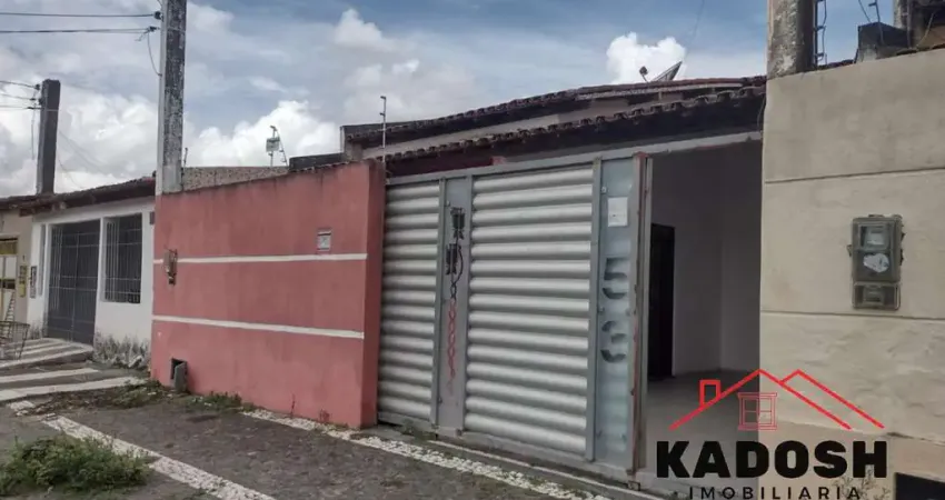 Casa para Venda localizada no bairro Parque Getúlio Vargas em Feira de Santana