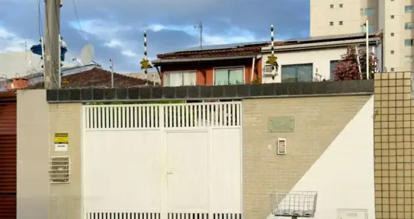 Casa para Venda Localizado no Bairro Santa Mônica em Feira de Santana