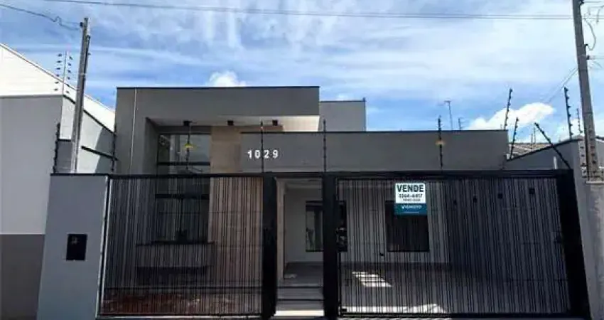 Casa com 3 quartos à venda na Avenida Rio de Janeiro, 1100, Jardim Rio de Janeiro, Sarandi