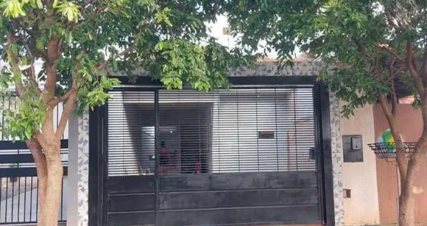 Casa à venda na Avenida Araucária, 269, Jardim Monterey, Sarandi