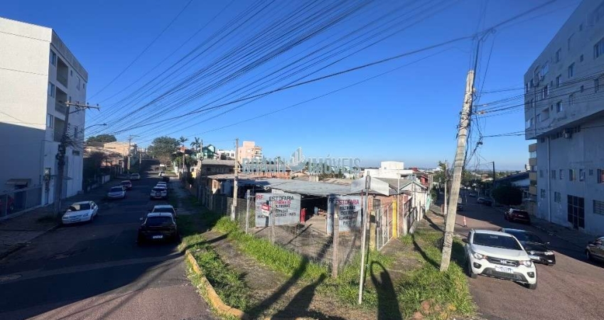 Terreno de esquina na Parada 58 de Cachoeirinha ao lado do Shopping Do Vale.