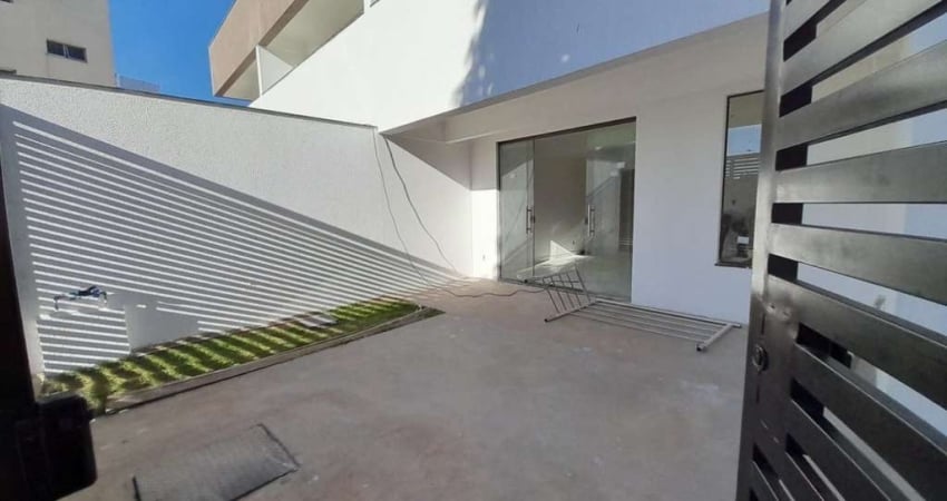Casa com 3 quartos à venda na Rua Praça Carmo Camilo Soares, 78, Copacabana, Belo Horizonte