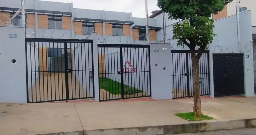 Casa em condomínio fechado com 2 quartos à venda na Rua Carlos Álvares, 25, Rio Branco, Belo Horizonte