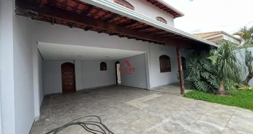 Casa em condomínio fechado com 4 quartos para alugar na Rua Martim Pescador, 111, Vila Cloris, Belo Horizonte