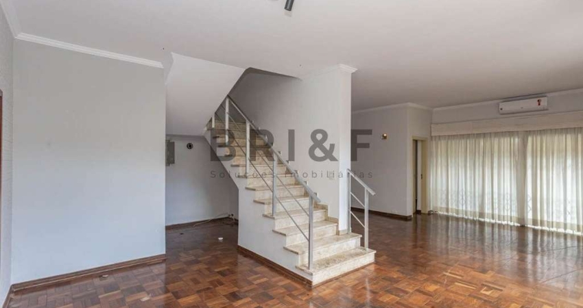 SOBRADO A VENDA COM 237M², 2 DORMITÓRIOS, 1 SUÍTE E 4 VAGAS NO BROOKLIN