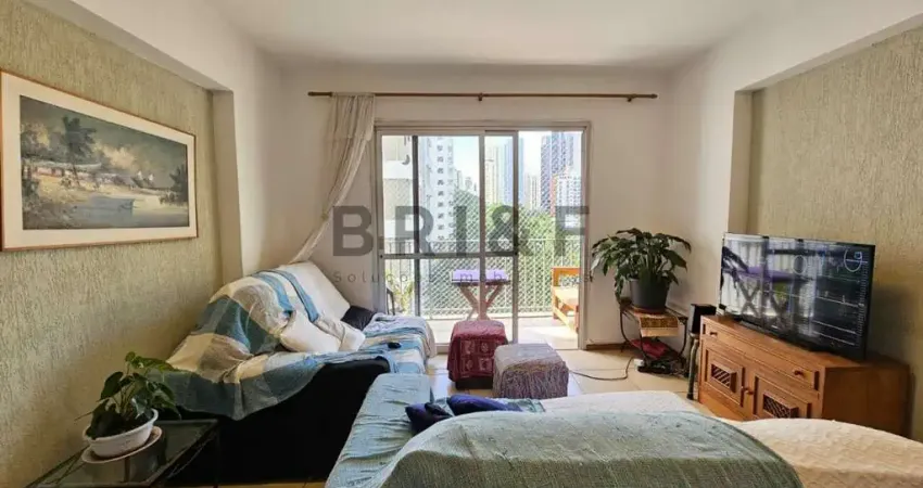 Apartamento à venda 81m², 3 quartos, 1 suíte, varanda e 1 vaga. Cidade Monções
