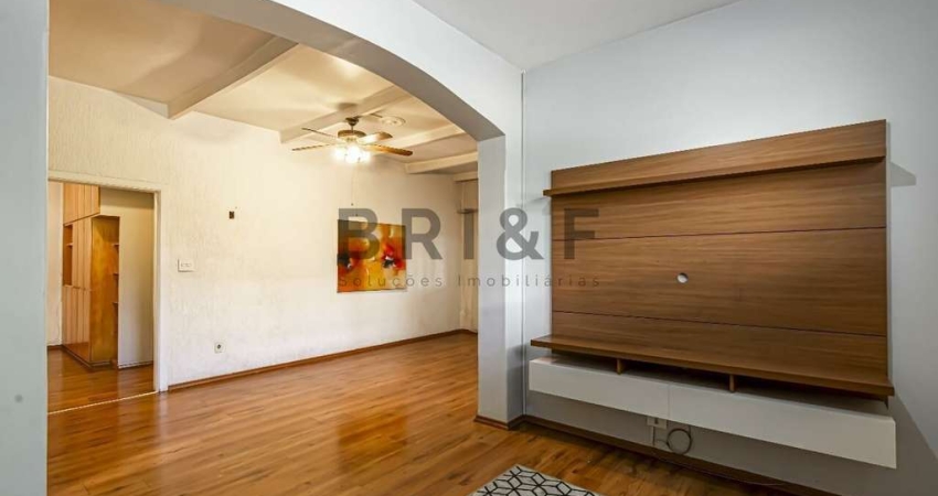 SOBRADO A VENDA E  LOCAÇÃO COM 212M², 4 DORMITÓRIOS, 2 SUÍTES E 2 VAGAS NO BROOKLIN