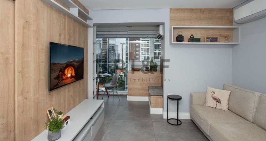 APARTAMENTO MOBILIADO PARA LOCAÇÃO 1 DORMITÓRIO, 1 VAGA NO BROOKLIN
