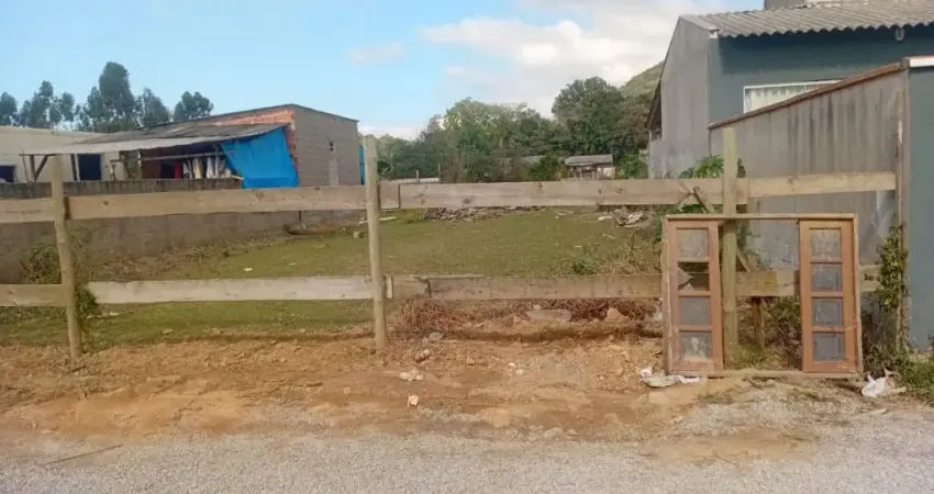Terreno à venda no Santa Lídia, Penha 