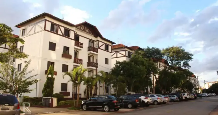 'Apartamento recém reformado de 3 dormitórios em condomínio charmoso e seguro no Jardim Santa Cruz!'