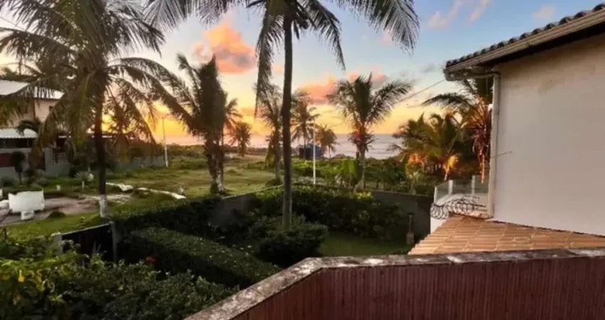 Casa em Condomínio em Itapuã, Salvador-BA  3 Quartos, 1 Suíte, 2 Salas, 2 Banheiros, 1 Vaga de Garagem  140,00 m²